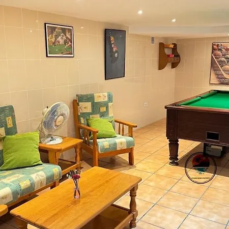 Lmha30 Catania, 3 Bedroom Duplex لا مانغا ذيل مار مينور