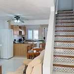 Lmha30 Catania, 3 Bedroom Duplex 度假居 *