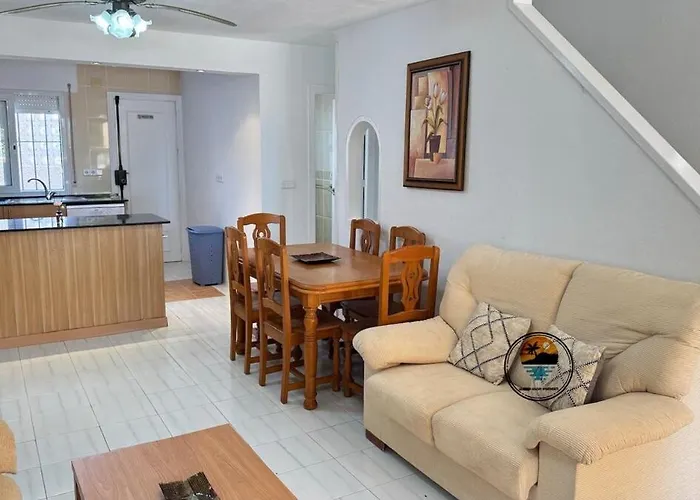 Semesterbostad Lmha30 Catania, 3 Bedroom Duplex La Manga del Mar Menor